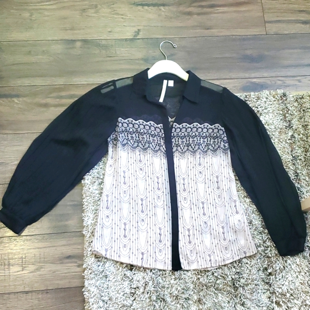 Lauren Conrad bluse